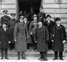 Powitanie nowego wojewody krakowskiego pułkownika Michała Gnoińskiego na dworcu kolejowym w Krakowie 22.04.1936 r.