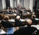 Scena z filmu Ryszarda Filipskiego "Zamach stanu" z 1980 r.
