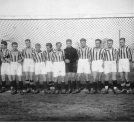 Zawodnicy Cracovii przed meczem z Pogonią Lwów we Lwowie 31.10.1926 r.