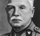 Bolesław Szarecki, generał brygady, Naczelny Chirurg 2 Korpusu Polskiego i Inspektor Szpitalnictwa.