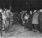 Złożenie hołdu prezydentowi RP przez uczestników Międzynarodowych Zawodów Narciarskich o Mistrzostwo Polski w Zakopanem w lutym 1934 r.