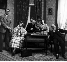 Przedstawienie "Czarujący emeryt" Wincentego Rapackiego  w Teatrze Miejskim im. Juliusza Słowackiego w Krakowie w październiku 1930 roku.