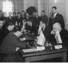 Mecz szachowy Polska-Argentyna na Olimpiadzie szachowej o Puchar Hamilton-Russell w Warszawie w sierpniu 1935 roku.