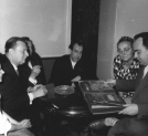Spotkanie informacyjne załóg fabryki z I sekretarzem Komitetu Łódzkiego PZPR w 1961 roku.