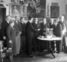 Wręczenie nagród laureatom konkursu dramatycznego w Krakowie w marcu 1935 roku.