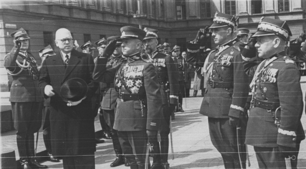  Wizyta w Polsce gen. Stasysa Rasztikisa naczelnego dowódcy armii litewskiej 9.05.1939 r.  