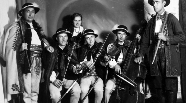  Góralski zespół artystyczny Michała Piksy. (2)  