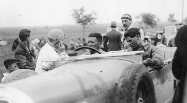  Międzynarodowy rajd samochodowy Automobilklubu Polski w czerwcu 1930 roku.  