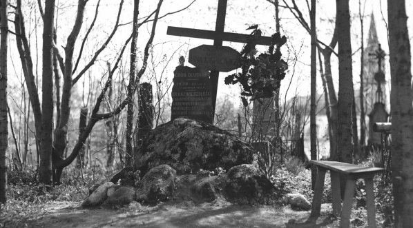  Cmentarz Zasłużonych na Pęksowym Brzyzku w Zakopanem w maju 1931 roku.  