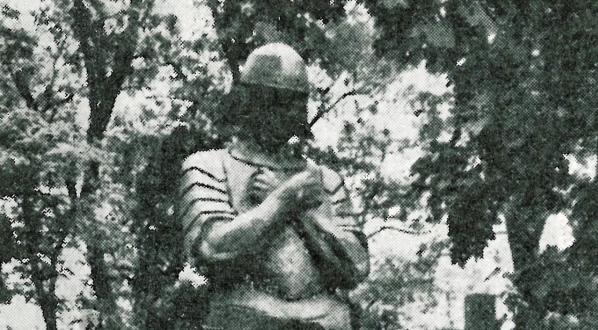  Pomnik na grobie Wacława Nałkowskiego, wykonany przez jego córkę Hannę Nałkowską-Bickową.  