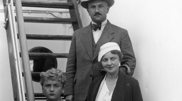  Czesław Peche z rodziną w sierpniu 1933 roku.  