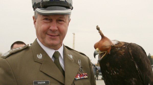  Wizyta w 21. Bazie Lotnictwa Taktycznego w miejscowości Caslaw w Republice Czeskiej 30.10. 2007 r.  