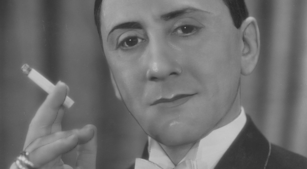  Fryderyk Jarossy - reżyser teatralny, konferansjer.  