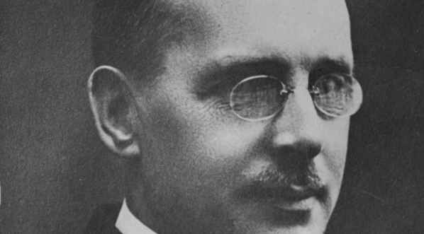  Mirosław Sawicki, adwokat. Fotografia portretowa. (1925 - 1939 r.)  