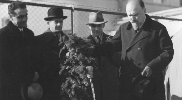  Uroczystość uruchomienia wodociągów na Siekierkach w Warszawie 24.10.1936 r.  (2)  