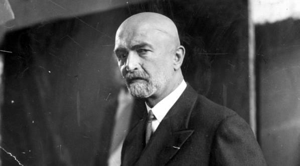  Walery Sławek, premier.  