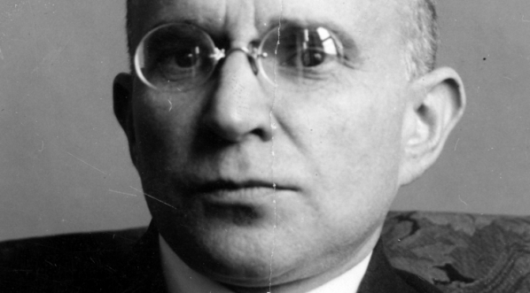  Michał Butkiewicz, minister komunikacji.  