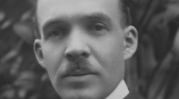  Michał Mościcki - sekretarz Poselstwa RP w Paryżu. Fotografia portretowa.  