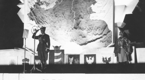  Uroczysta akademia ku czci króla Stefana Batorego w Warszawie, 15.10.1933 r.  