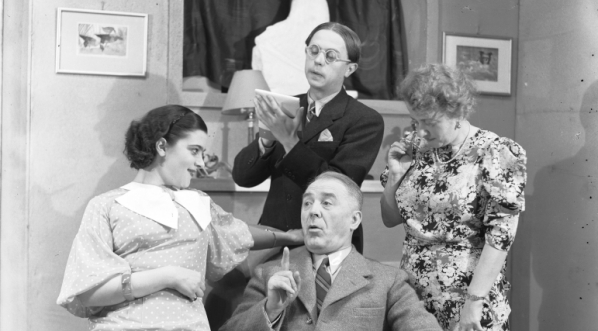  Przedstawienie "Azais" w Teatrze im. Juliusza Słowackiego w Krakowie, wrzesień 1935 roku.  