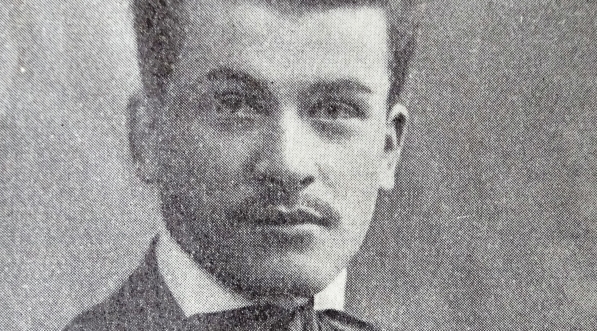  Władysław Strzelecki w roku 1907 w Łodzi.  