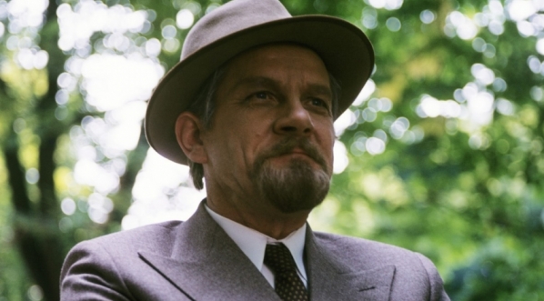  Zbigniew Józefowicz w filmie Jerzego Hoffmana "Trędowata" z 1976 roku.  