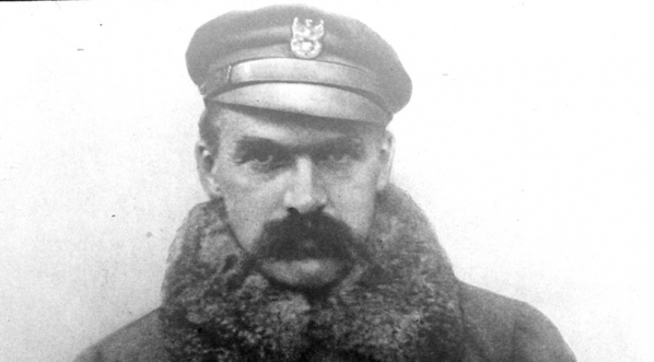  Józef Piłsudski, dowódca I Brygady Legionów. (fot. Marek Munz, Bukareszt, 1914 r.)  