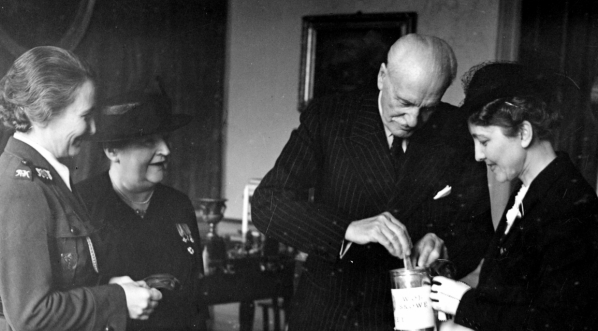  Komitet Przysposobienia Wojskowego Kobiet z wizytą u prezydenta RP Ignacego Mościckiego, 25.05.1939 r.  