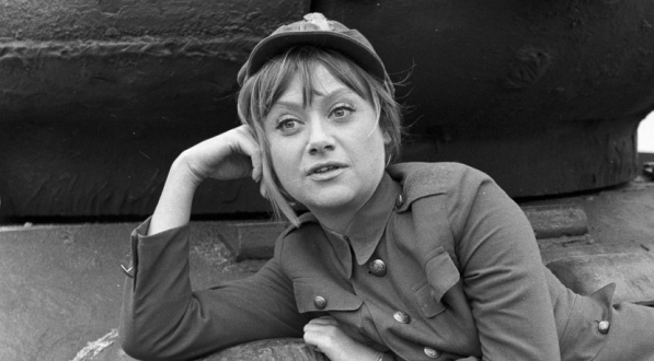  Krystyna Sienkiewicz w filmie Hieronima Przybyła "Rzeczpospolita babska" z 1969 roku.  