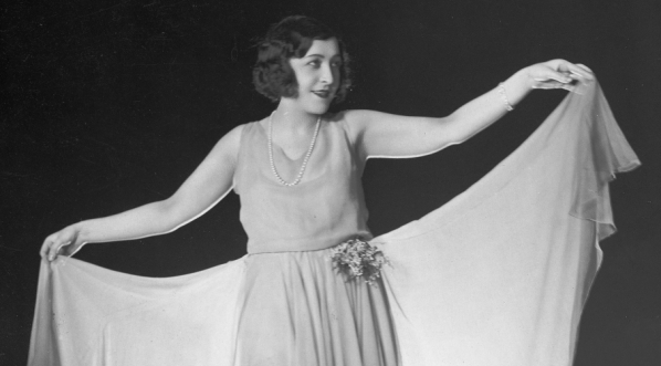  Rewia "Nos do góry" w kabarecie "Qui Pro Quo" w Warszawie w lutym 1931 roku.  