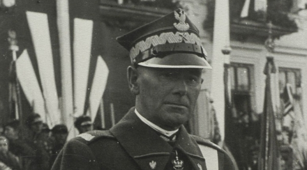  Edward Rydz-Śmigły, fotografia portretowa (ok. 1937  r.)  