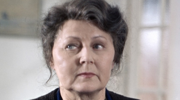  Antonina Gordon-Górecka w filmie Huberta Drapelli "Nic nie stoi na przeszkodzie" z 1980 roku.  