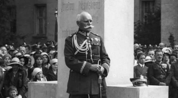  Odsłonięcie pomnika Marszałka Józefa Piłsudskiego w Bydgoszczy w sierpniu 1931 r.  
