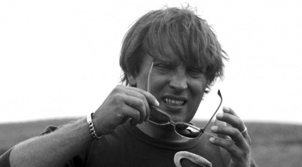  Wojciech Wójcik w trakcie realizacji filmu "Karate po polsku" z 1982 roku.  