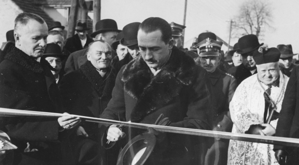  Uroczystość otwarcia drogi Kraków-Wieliczka w styczniu 1937 r. (2)  