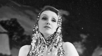  Rewia "Kto kogo" w kabarecie Tip Top w Warszawie w 1939 roku.  