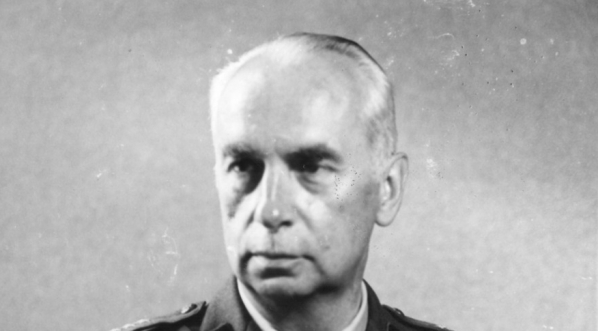  Sosnkowski Kazimierz - generał, Naczelny Wódz.  