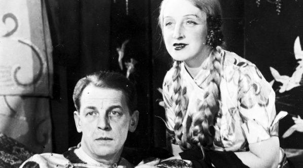  Przedstawienie "Ptak" Jerzego Szaniawskiego w Teatrze Miejskim im. Juliusza Słowackiego w Krakowie w styczniu 1935 roku.  