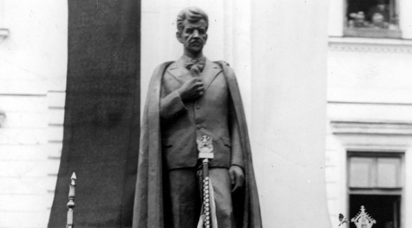  Uroczystość odsłonięcia pomnika Władysława Orkana w Nowym Targu w lipcu 1934 roku.  