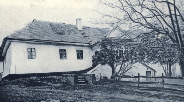  "Dom w Krzemieńcu, w którym się urodził Juljusz Słowacki 4. września 1809 r."  