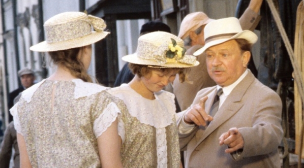  Bogdan Baer na planie filmu Andrzeja Barańskiego "Dwa księżyce" z 1993 roku.  