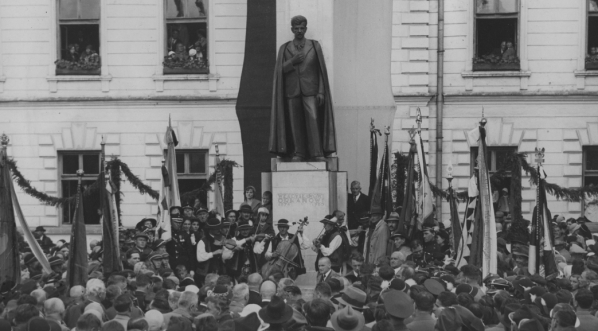  Uroczystość odsłonięcia pomnika Władysława Orkana w Nowym Targu w lipcu 1934 roku.  