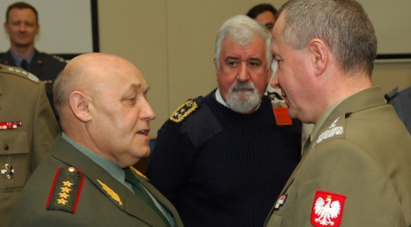  Sesja Komitetu Wojskowego NATO w Brukseli 10.05.2007 r.  