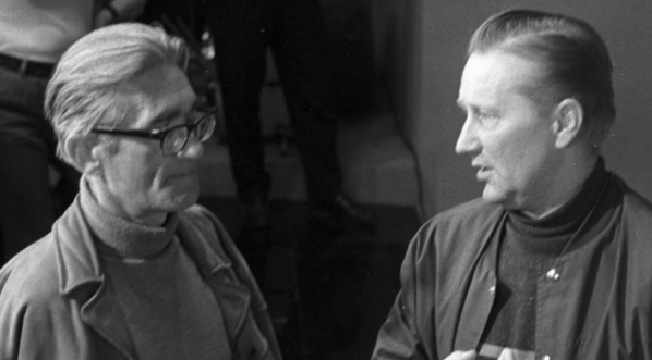  Reżyser Jerzy Zarzycki i operator kamery Mieczysław Verocsy podczas kręcenia filmu "Pogoń za Adamem" w 1970 roku.  