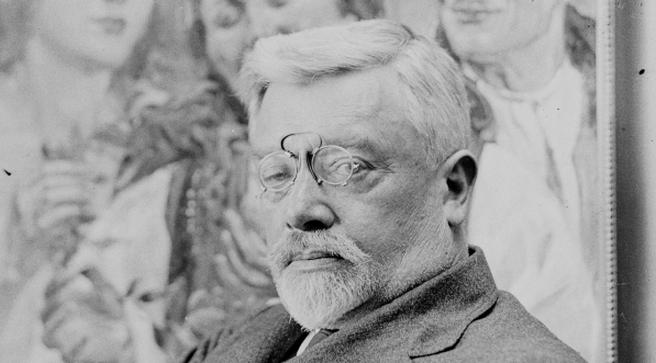  Wincenty Wodzinowski, artysta malarz w swojej pracowni.  