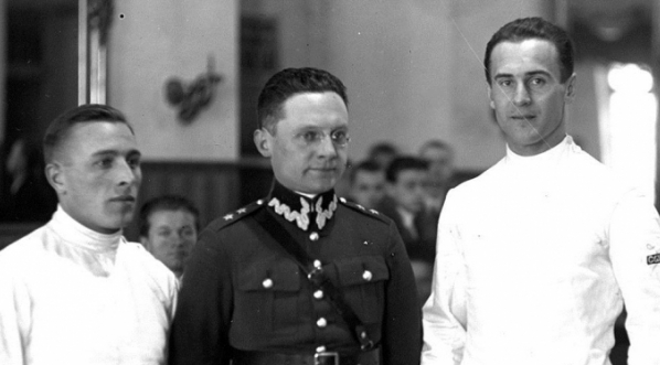  Jubileusz 35-lecia pracy fechmistrza Eugeniusza Linnemanna w Krakowie w 1927 roku.  