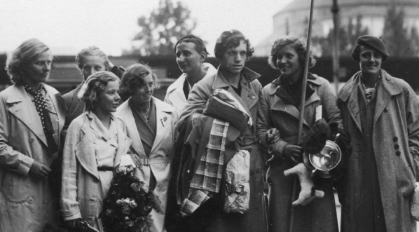  Mecz lekkoatletyczny kobiet Polska - Japonia w Poznaniu w sierpniu 1934 roku.  