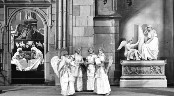  Przedstawienie "Akropolis" w Teatrze im. Juliusza Słowackiego w Krakowie w 1926 roku.  