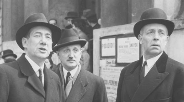  Pogrzeb hrabiego Maurycego Klemensa Zmoyskiego, 8.05.1939 r.  