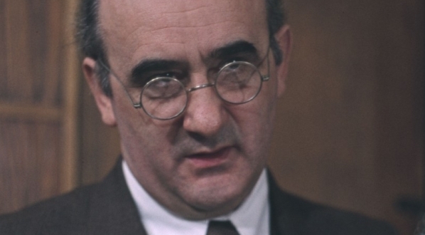  Henryk Kluba w filmie Ewy i Czesława Petelskich "Urodziny młodego warszawiaka" z 1980 roku.  